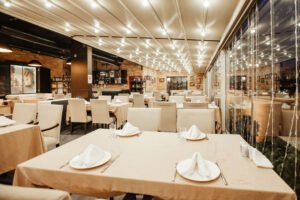 Restoran Lantai yang Dapat di Nikmati